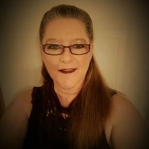 Meet your Posher, Lynn